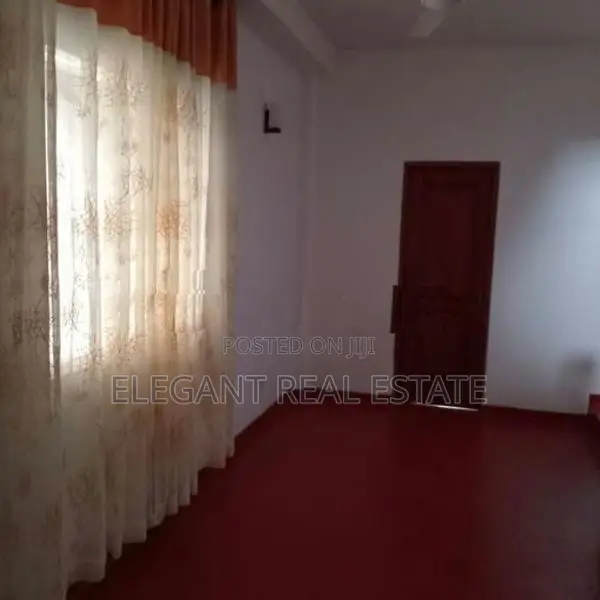 03 Bedroom Storied House for Rent in Colombo 05 (A6150)