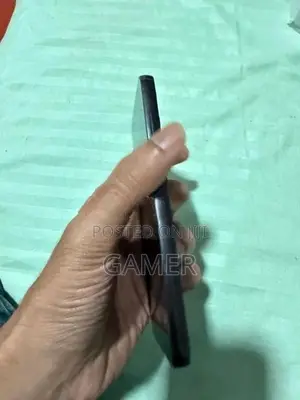 Samsung Galaxy S23 (Used)