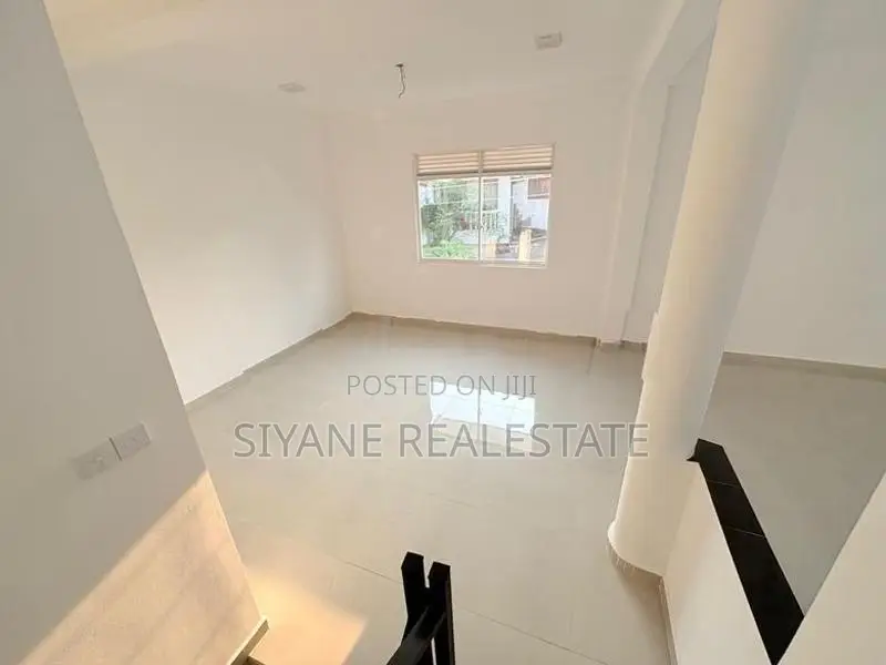 Brand New House For Sale in Hokandara - Thalawathugoda