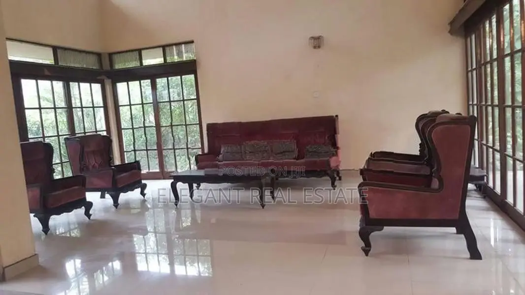 Land With House for Sale - 37.18 Perches in Battaramulla (A3704)