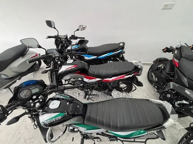 Bajaj Discover 125 2025