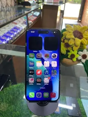 Apple iPhone 15 Pro (Used)