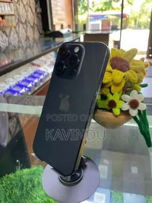 Apple iPhone 15 Pro (Used)