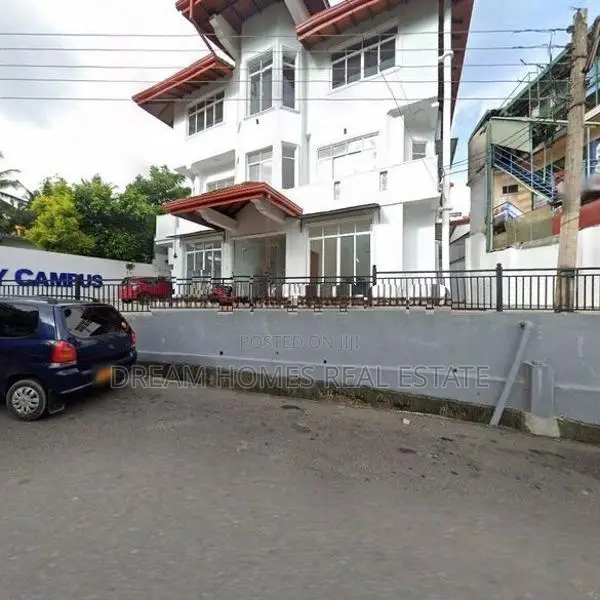 Prime Commercial Building for Rent – Kandy