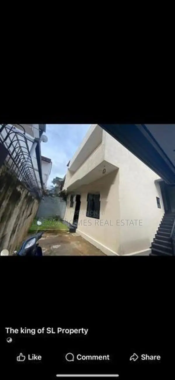 Two-Storey House for Sale – Boralesgamuwa (700m to 120 Bus Route)