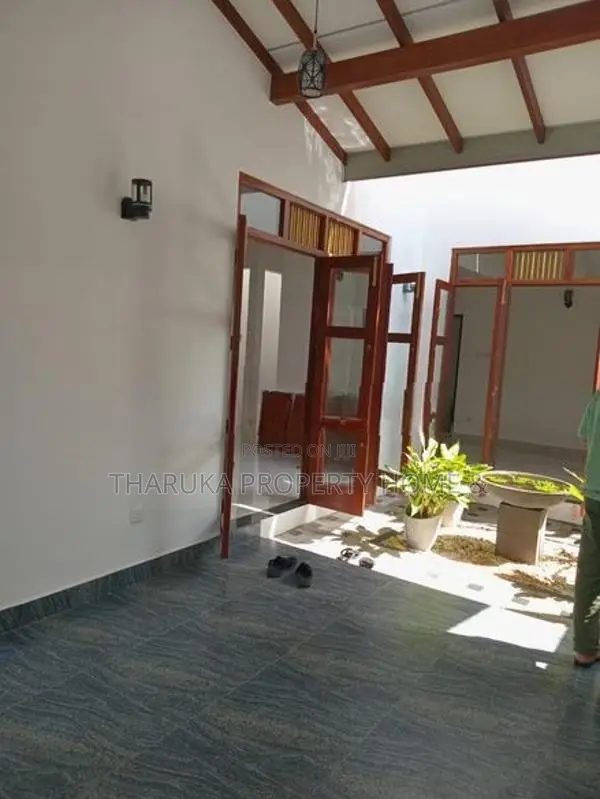 Brand New House For Sale Kesbawa