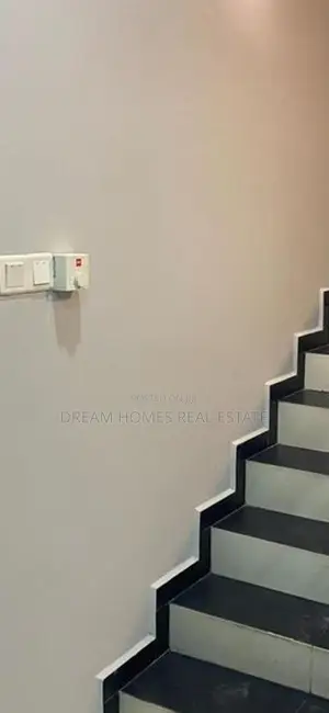 Two-Storey House for Sale – Boralesgamuwa (700m to 120 Bus Route)