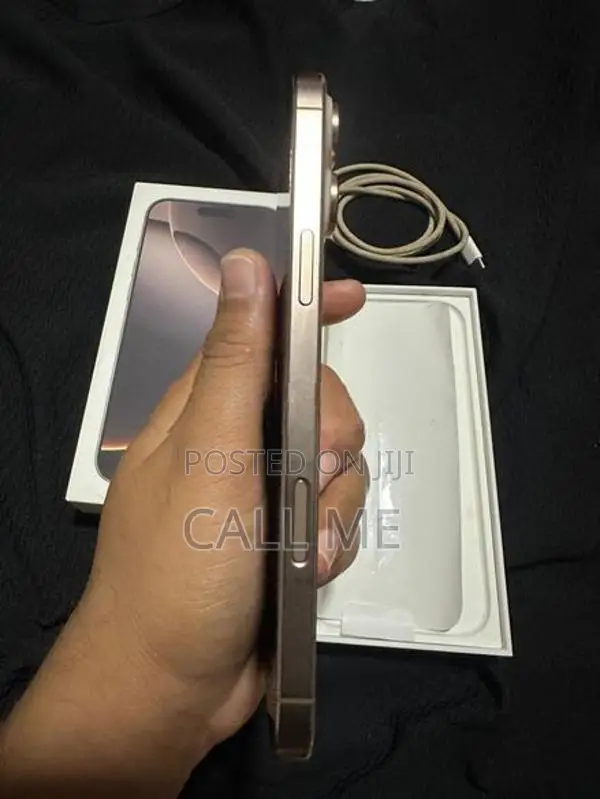 Apple iPhone 16 Pro Max 256GB (Used)
