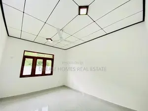 New Modern House – Athurugiriya