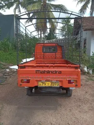 Mahindra Maxximo 2013