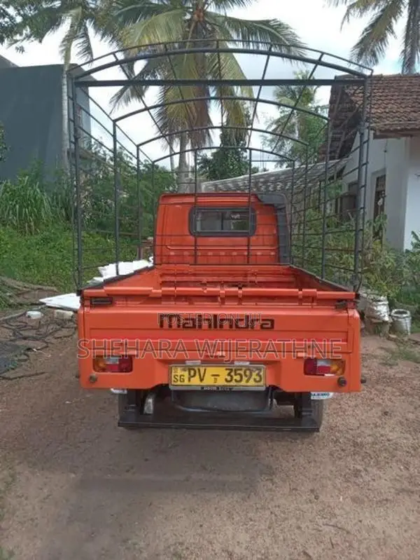 Mahindra Maxximo 2013