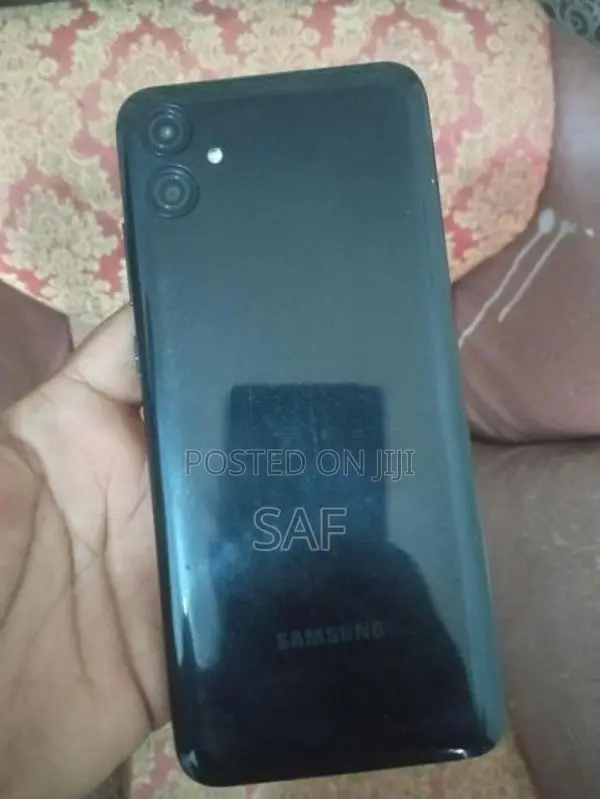 Samsung Galaxy A04e (Used)