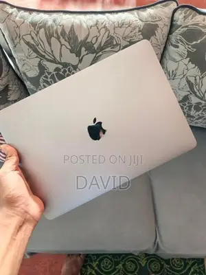 Apple Macbook Pro