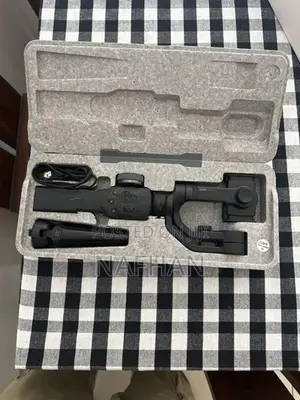 Zhiyun Gimbal Smooth 4