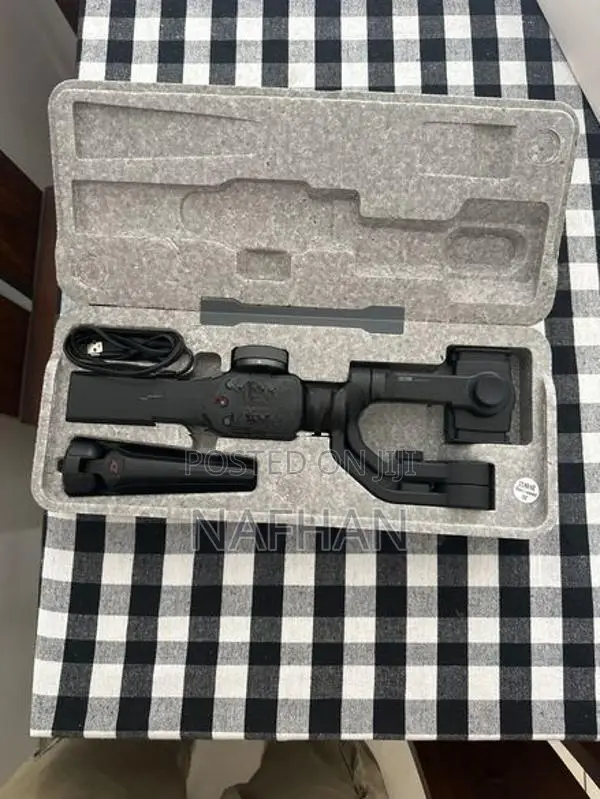 Zhiyun Gimbal Smooth 4