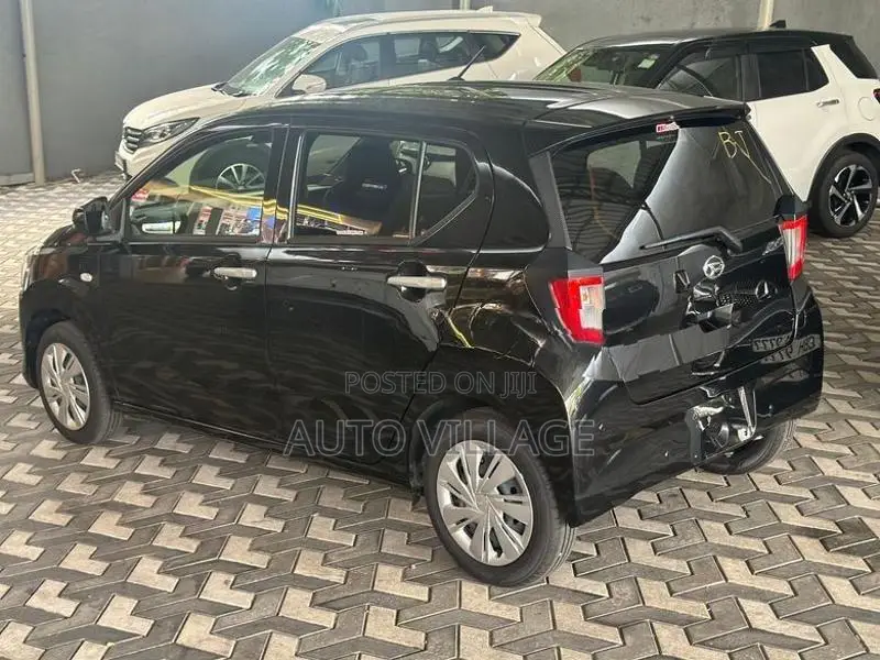 Daihatsu Mira X Grade 2025