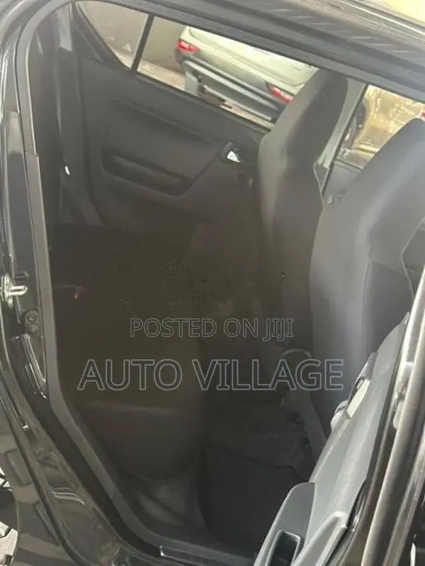 Daihatsu Mira X Grade 2025