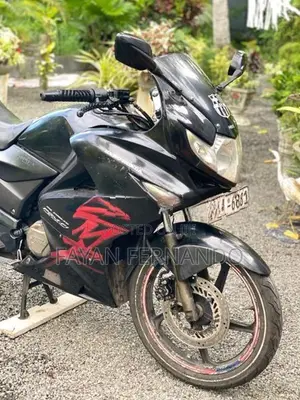 Hero Karizma ZMR 2011