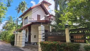 Lovely Modern House for Rent in Thalawathugoda Rd Hokandara