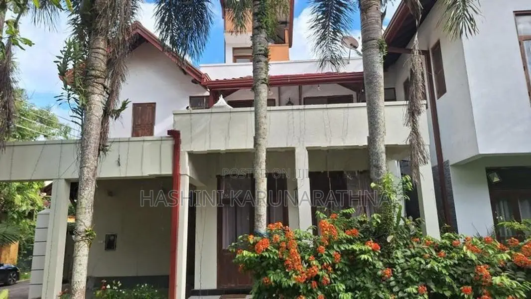 Lovely Modern House for Rent in Thalawathugoda Rd Hokandara
