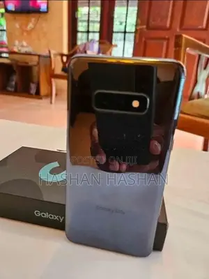 Samsung Galaxy S10 8GB 128GB (Used)