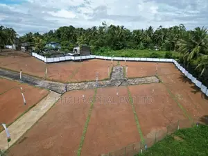 Bandaragama - Uyanwatta Leak Font Valuable Land for Sale