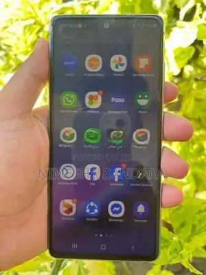 Samsung Galaxy S20FE (Used)
