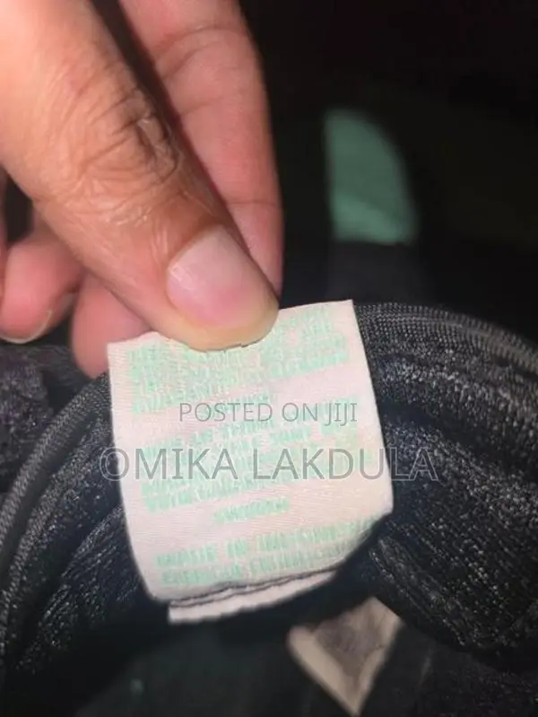 Jordan 1 High OG Green Glow Shoe