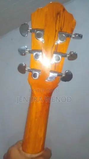Caravan Music Acoustic Guitar