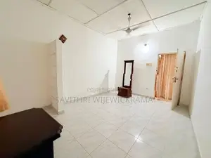 Upstairs House for Rent – Attidiya