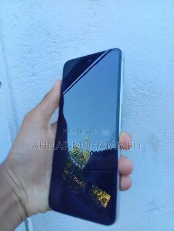 Xiaomi 12 (Used)