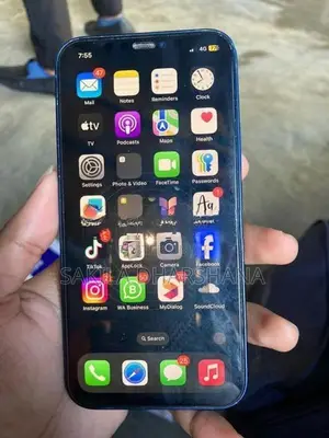 Apple iPhone 12 128GB (Used)