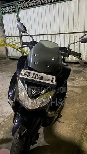 Suzuki Burgman 2019