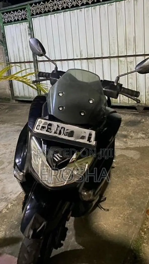Suzuki Burgman 2019