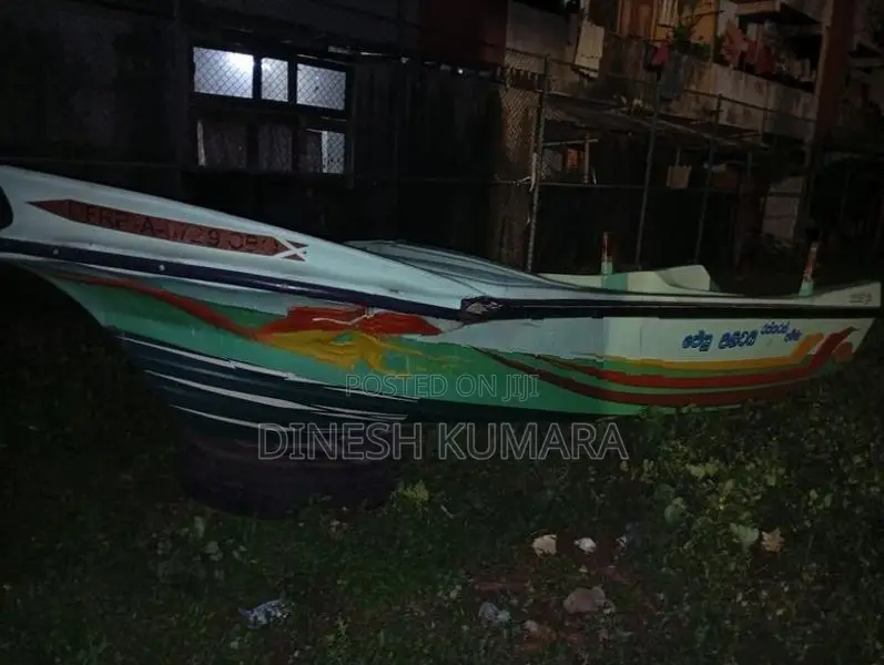 Boat with Two Suzuki 25 Engine