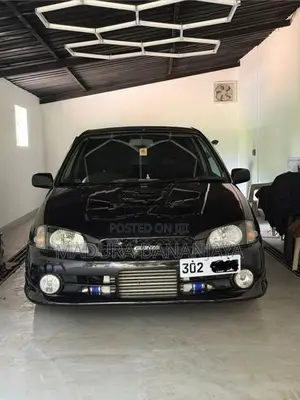 Toyota Starlet Glanza V 1997
