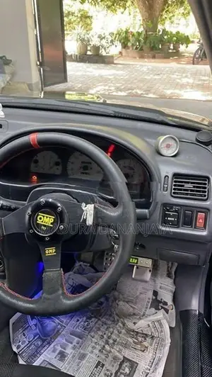 Toyota Starlet Glanza V 1997