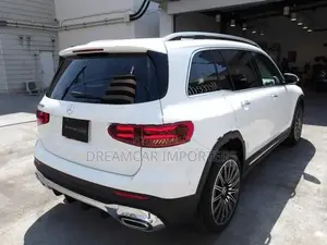 Mercedes Benz GLB AMGLine 2025