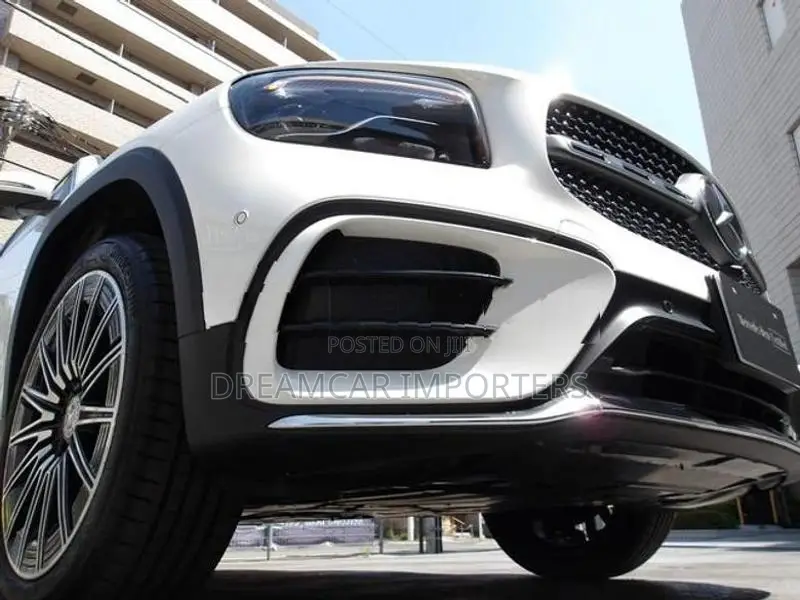 Mercedes Benz GLB AMGLine 2025