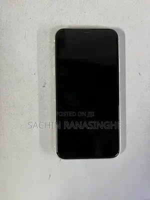 Apple iPhone 11 (Used)