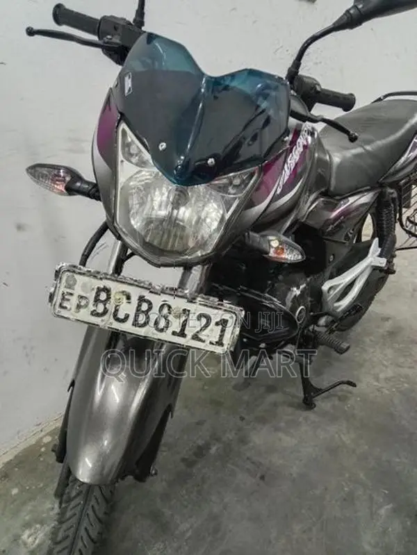 Bajaj Discover 2009