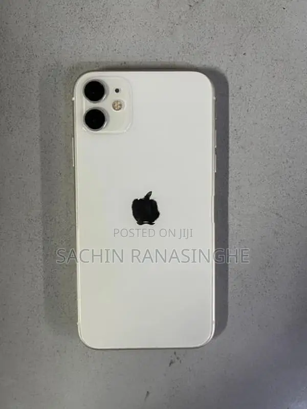 Apple iPhone 11 (Used)
