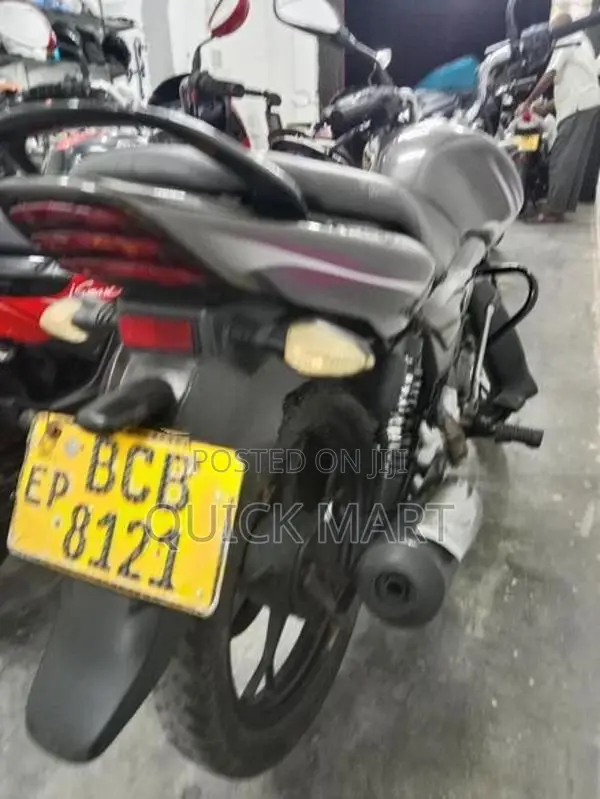 Bajaj Discover 2009