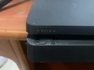 Playstation 4 1TB
