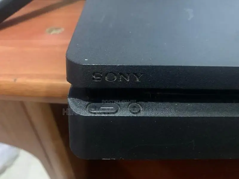 Playstation 4 1TB