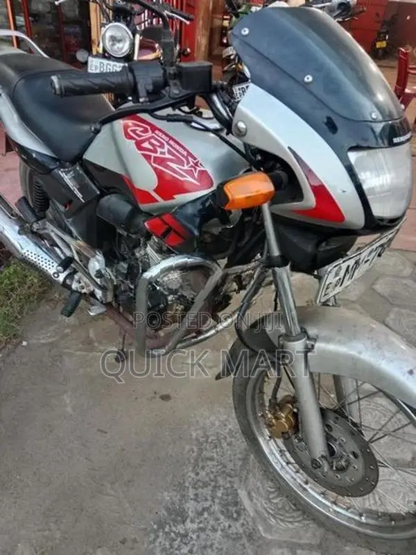 Hero CBZ 2006