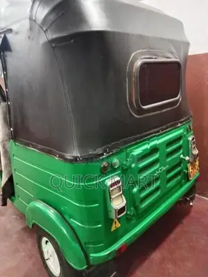 Bajaj RE 2001