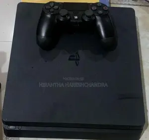 Playstation 4 1TB