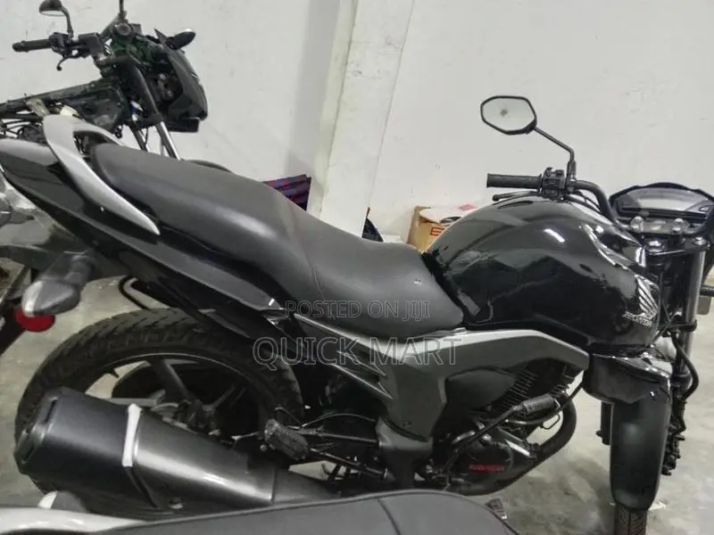 Honda CB Trigger 2014