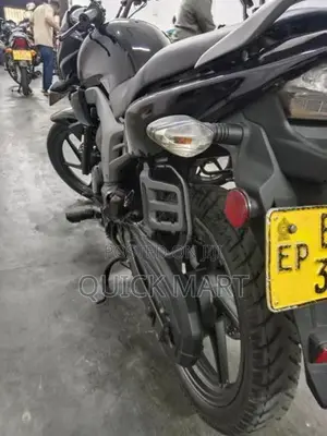 Honda CB Trigger 2014